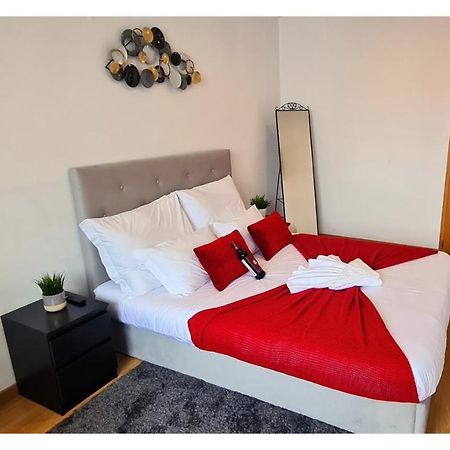 Rentalist Apartaments- Santa Catarina Porto Bagian luar foto