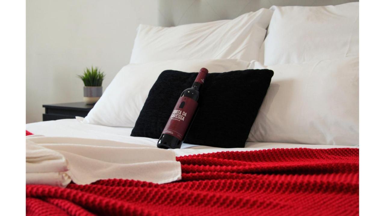 Rentalist Apartaments- Santa Catarina Porto Bagian luar foto