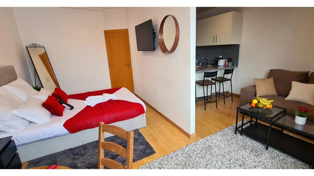 Rentalist Apartaments- Santa Catarina Porto Bagian luar foto
